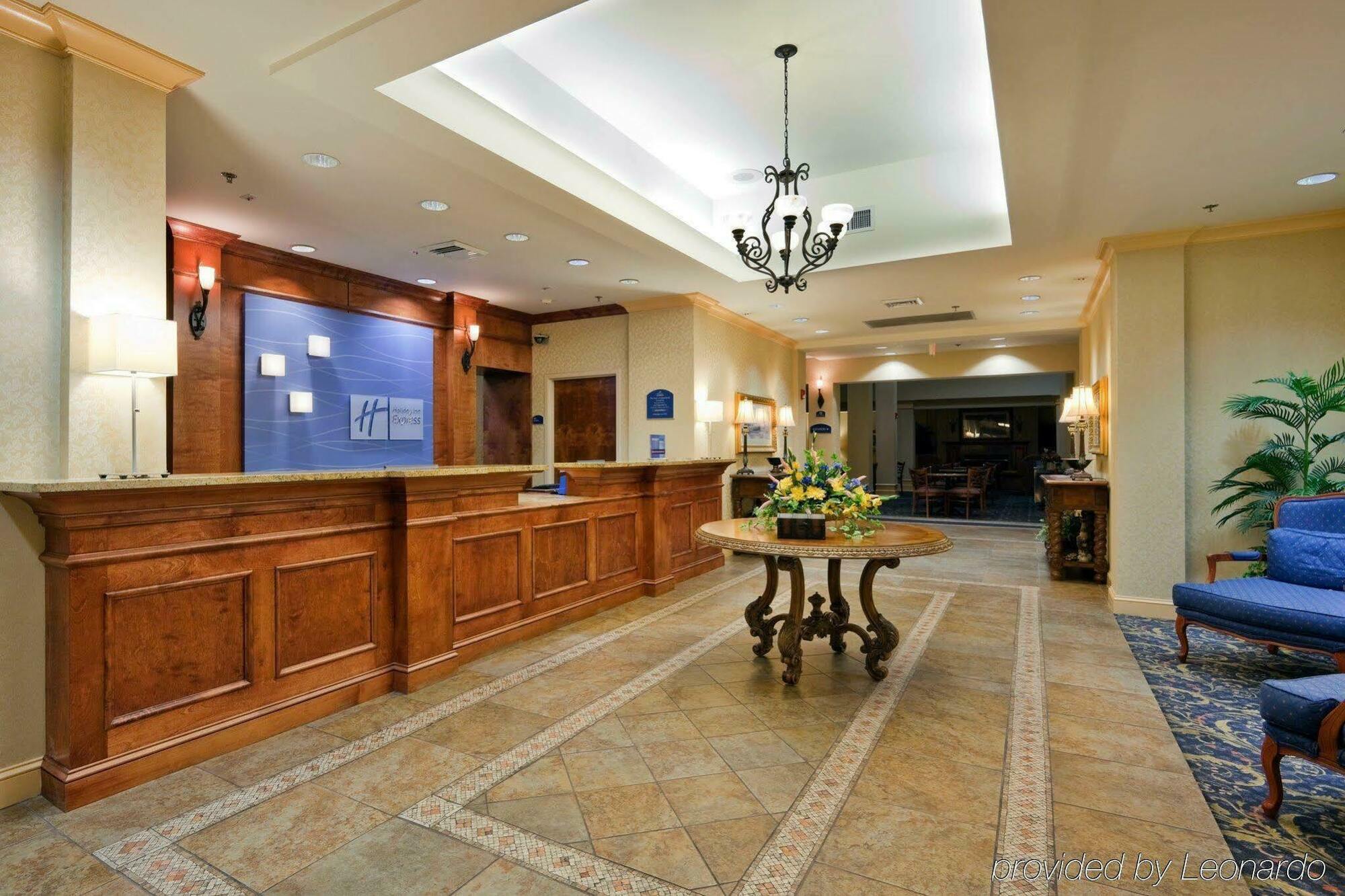 Holiday Inn Express Hotel & Suites Montgomery Boyd-Cooper Parkway By Ihg Інтер'єр фото