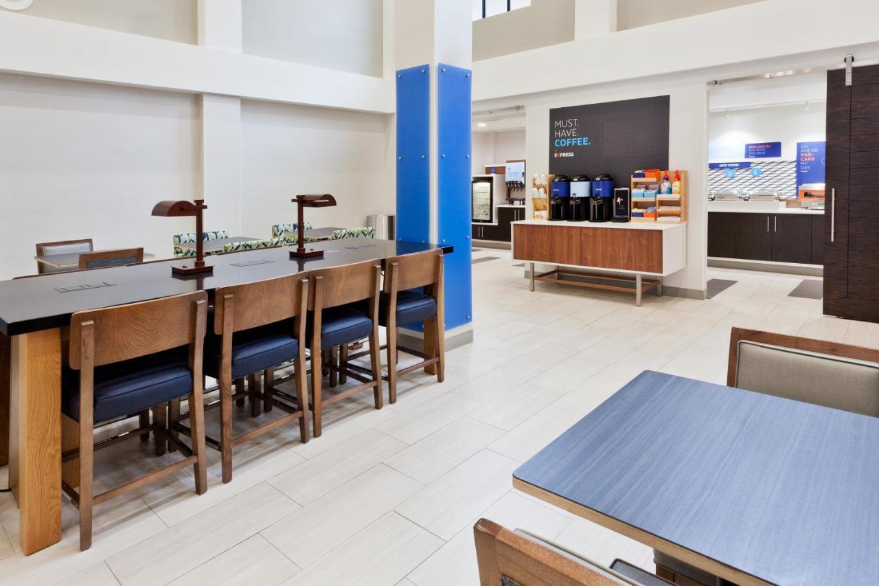 Holiday Inn Express Hotel & Suites Montgomery Boyd-Cooper Parkway By Ihg Екстер'єр фото