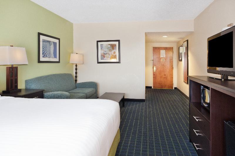 Holiday Inn Express Hotel & Suites Montgomery Boyd-Cooper Parkway By Ihg Екстер'єр фото