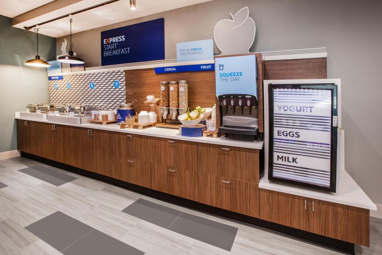 Holiday Inn Express Hotel & Suites Montgomery Boyd-Cooper Parkway By Ihg Екстер'єр фото